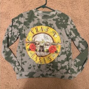 Green Camouflage Graphic Sweatshirt